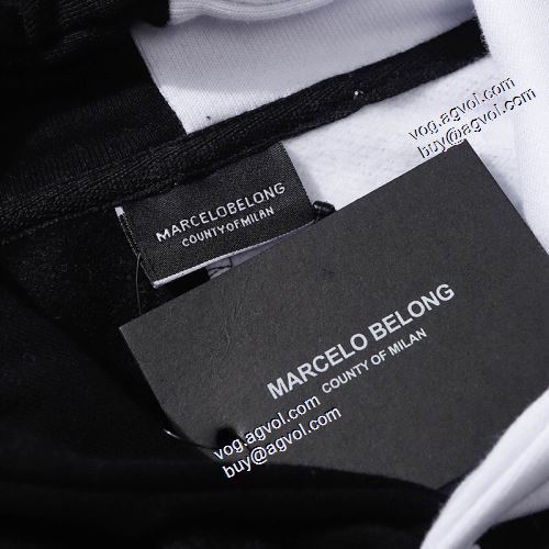 上質 人気 ランキング 2021秋冬 マルセロバーロン Marcelo Burlon パーカー マルセロバーロンコピーブランド 高級感漂わせる