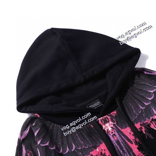2021秋冬 ジャケット マルセロバーロン コピーブランド Marcelo Burlon パーカー 数に限りがある ロゴパーカー