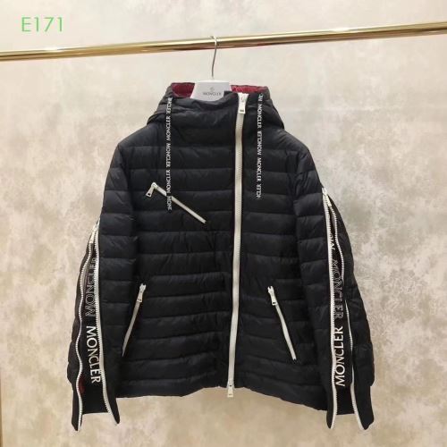 軽量ダウンジャケット フードづき 2021秋冬 モンクレール MONCLER 何にでも合わせ易く格好良く決まる モンクレールブランド コピー 綺麗に決まるフォルム！
