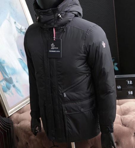 ダウンプレミアムダウンジャケット 2021秋冬 2色可選 肌寒い季節に欠かせない モンクレール MONCLER モンクレールブランドコピー 海外セレブ愛用
