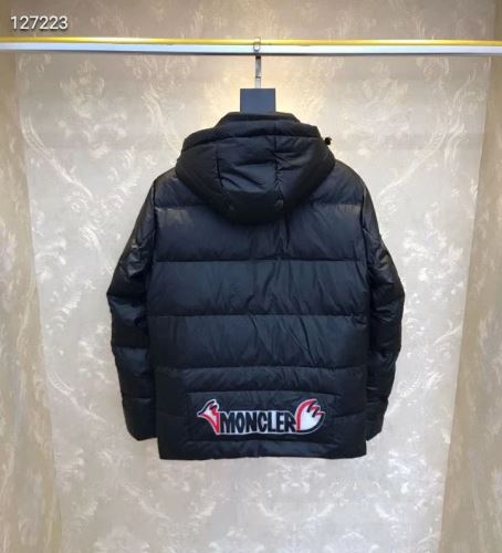 2021秋冬 ダウンジャケット プレミアムダウンコート フードづ スタイリッシュな印象 モンクレール MONCLER モンクレール偽物ブランド