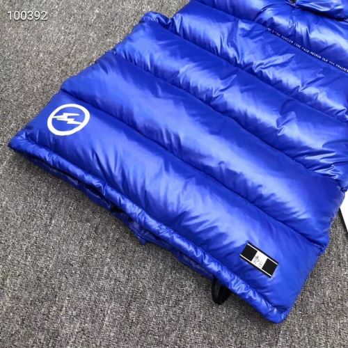 程よい光沢感がある ダウンジャケット コスパ最高のプライス 2021秋冬 モンクレール MONCLER 2色可選 モンクレールスーパーコピー 激安 柔らかい