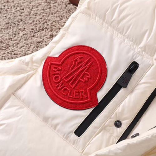 天然ダウン 肌触り柔らかく 2021秋冬 モンクレール MONCLER 魅力的 3色可選  モンクレールブランドコピー 数に限りがある