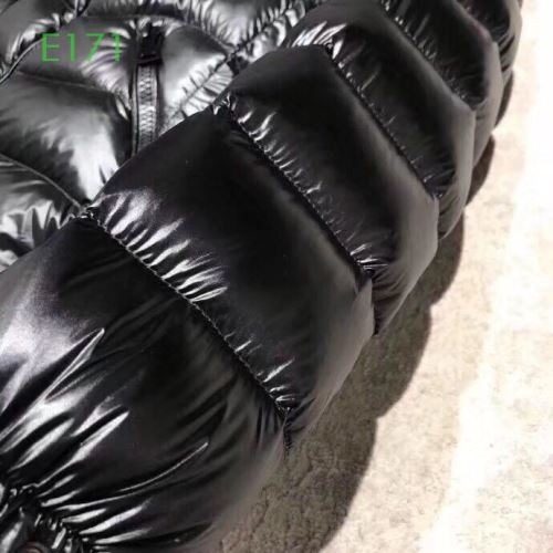 ライトダウンジャケット プレミアムダウンコート モンクレールブランドコピー 長く愛用できる ショートパンツ 確定となる上品 2021秋冬 モンクレール MONCLER