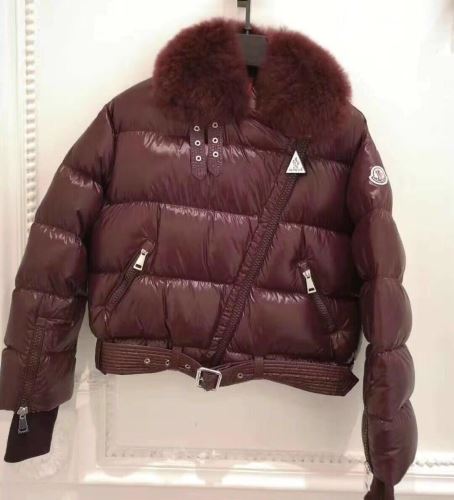 着心地 の良い 2021秋冬 モンクレールブランド コピー 2色可選 モンクレール MONCLER 着心地がクセになる 一番人気の新作はこれ 軽量ダウン
