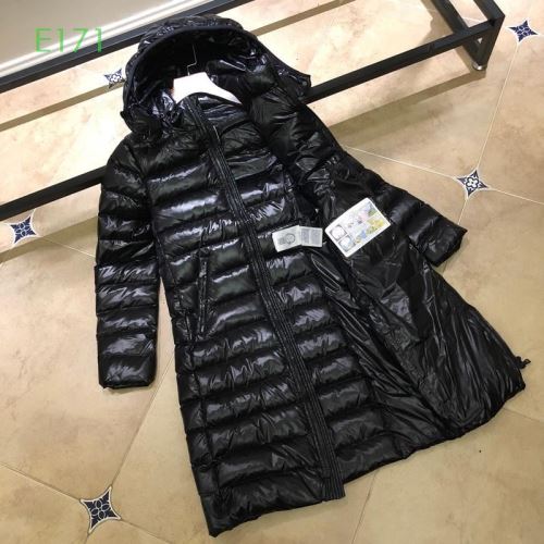 ロングコート 2021秋冬 汚れしにくい モンクレール MONCLER モンクレールスーパーコピー 高レベルの保温性 人目を惹くデザイン