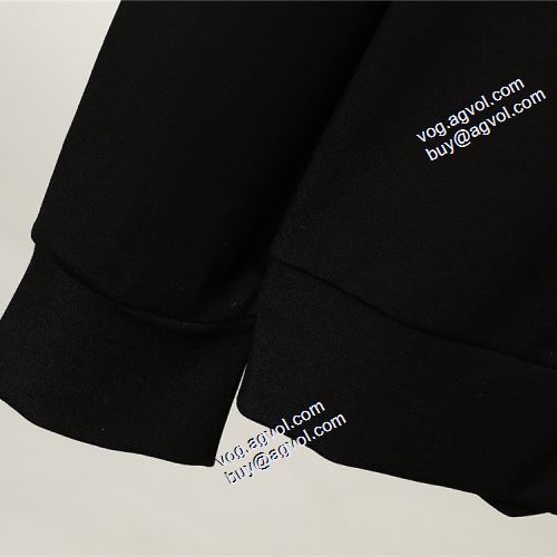2021秋冬 モンクレール MONCLER プルオーバーパーカー 2色可選 サイズ豊富 モンクレールスーパーコピー 男女兼用パーカー