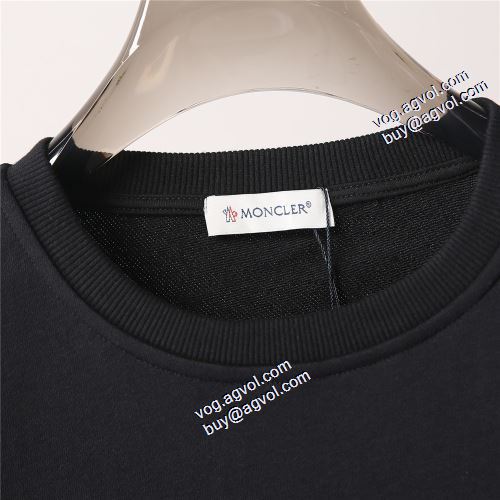 2021秋冬 モンクレール MONCLER プルオーバーパーカー お洒落に魅せる モンクレールブランド コピー 定番無地パーカー