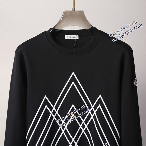 超目玉 2021秋冬 プルオーバーパーカー モンクレール MONCLER モンクレールコピー オシャレロゴパーカー 秋の定番