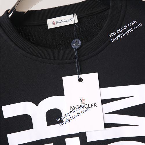 モンクレールスーパーコピー 激安 2021秋冬 モンクレール MONCLER オシャレロゴパーカー 大好評 プルオーバーパーカー