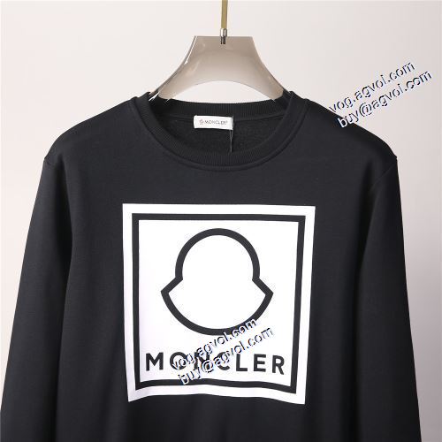 モンクレールコピーブランド プルオーバーパーカー 2021秋冬 存在感のある モンクレール MONCLER ロゴパーカー