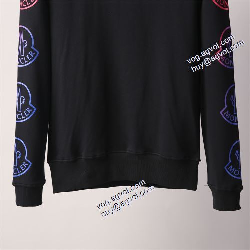 2021秋冬 モンクレール MONCLER ジップパーカー モンクレールスーパーコピー  ファッション 人気 プルオーバーパーカー