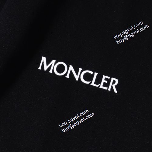 モンクレールコピー 人気 ランキング 2021秋冬 プルオーバーパーカー 2色可選 オシャレロゴパーカー モンクレール MONCLER