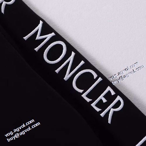 存在感のある プルオーバーパーカー 魅力ファッション モンクレールコピー ブランド 2021秋冬 モンクレール MONCLER 2色可選 