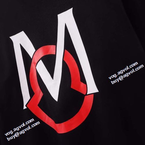2021秋冬 モンクレール MONCLER 2色可選 モンクレールブランド 偽物 通販 オリジナルプリント プルオーバーパーカー