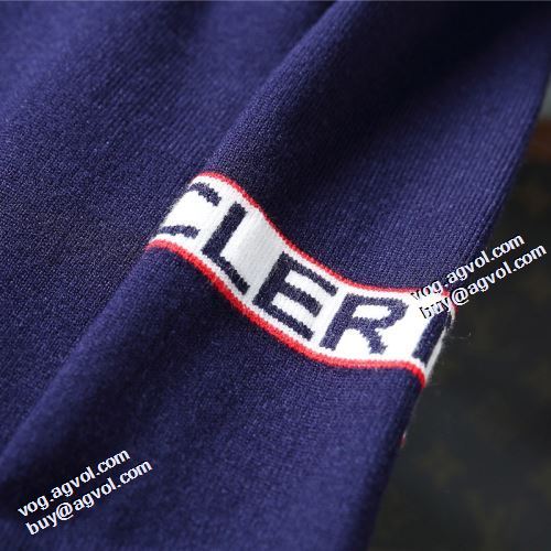 2021秋冬 モンクレール MONCLER 3色可選 高品質 人気 モンクレールスーパーコピー  防寒機能ある セーター