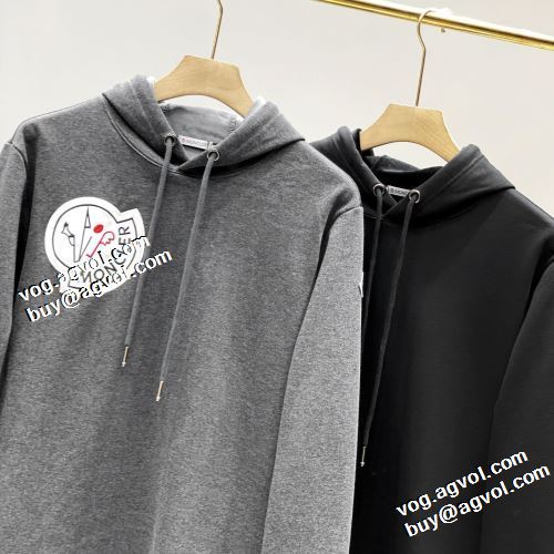 2021秋冬 モンクレール MONCLER 存在感のある ジップパーカー パーカー 程よい厚み モンクレールブランドコピー 2色可選 。