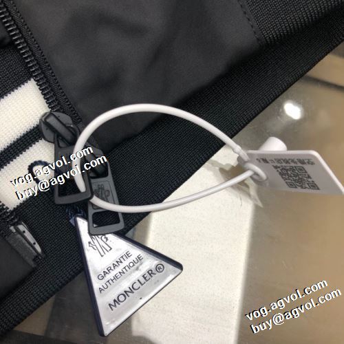 ブルゾン ジャケット 適度な厚み 秋のお出かけに最適 2021秋冬 モンクレール MONCLER モンクレールコピー ブランド おすすめ/オススメ