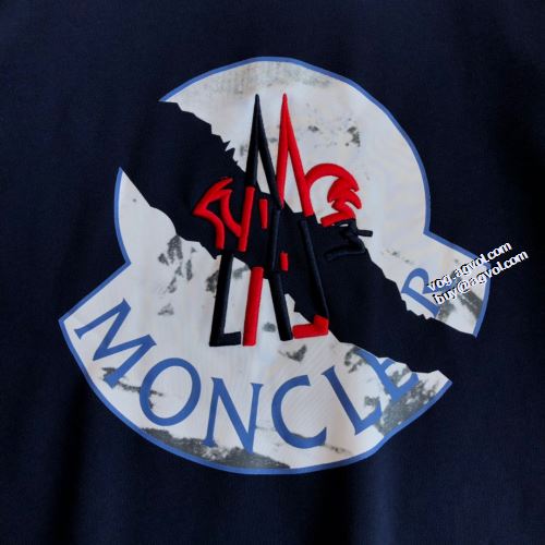 3色可選 今からの季節にピッタリ！モンクレール プルオーバーパーカー MONCLER偽物ブランド 2021秋冬 男女兼用パーカー ロゴパーカー