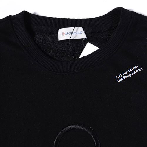 2色可選 お洒落に魅せる モンクレールスーパーコピー 激安 MONCLER 2021秋冬 プルオーバーパーカー 男女兼用パーカー ルームウェア