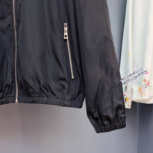 モンクレール偽物ブランド エレガントコート MONCLER 2021秋冬 ブルゾン 楽に着用出来る デザイン性の高い
