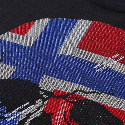 セーター 2021秋冬 フィリッププレイン PHILIPP PLEIN フィリッププレインコピーブランド サイズ豊富 ちょうどいい丈感