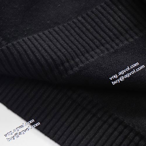 セーター 2021秋冬 フィリッププレイン PHILIPP PLEIN フィリッププレインコピーブランド サイズ豊富 ちょうどいい丈感