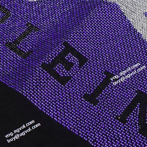 フィリッププレインブランド コピー 超目玉 セーター 2021秋冬 フィリッププレイン PHILIPP PLEIN 優美なファー使い