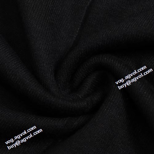 存在感のある セーター 2021秋冬 フィリッププレイン PHILIPP PLEIN フィリッププレインブランド 偽物 通販 派手