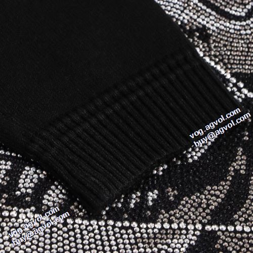 セーター 程よい厚み フィリッププレインスーパーコピー 激安 2021秋冬 フィリッププレイン PHILIPP PLEIN ポップ