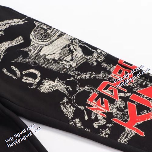 2021秋冬 フィリッププレイン PHILIPP PLEIN 人気 ランキング フィリッププレインブランド コピー セットアップ上下 おしゃれな装い