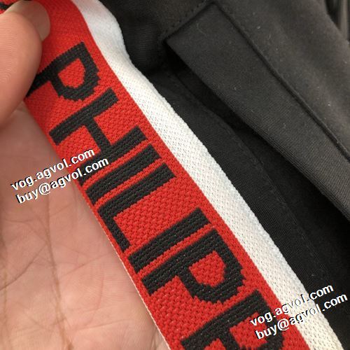 セットアップ上下 2021秋冬 フィリッププレイン PHILIPP PLEIN フィリッププレイン偽物ブランド 完成度の高い逸品 ハリのある おしゃれさ抜群パーカ