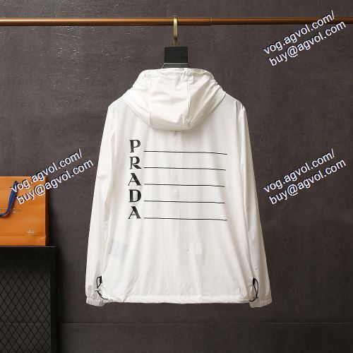  PRADAコピー      プラダ PRADA       2021春夏      人気が爆発     2色可選        軽量ジャケット