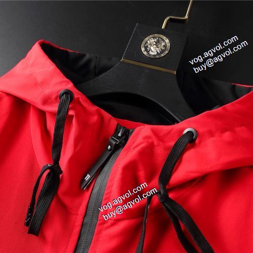 2021秋冬 堪能できるコート ジャケット プラダ スーパーコピー PRADA ブルゾン 高品質 人気