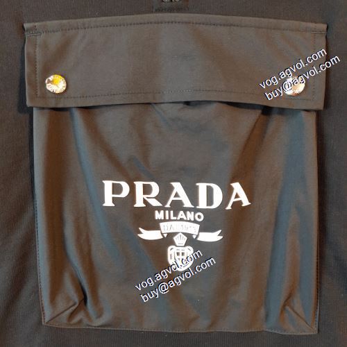 着心地抜群 2021秋冬 ジャケット プラダ スーパーコピー PRADA パーカー おしゃれさ抜群パーカ