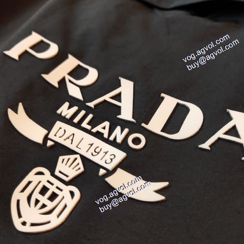 着心地抜群 2021秋冬 ジャケット プラダ スーパーコピー PRADA パーカー おしゃれさ抜群パーカ