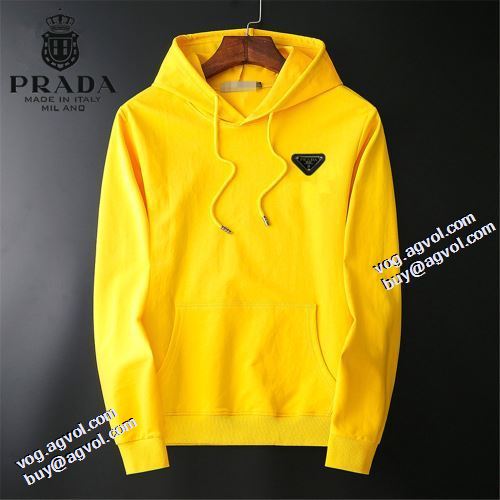 プラダブランド 偽物 通販 秋の定番 プリントパーカ 2021秋冬 帽子付き プラダ PRADA 一番人気の新作はこれ パーカー 3色可選 リブ付