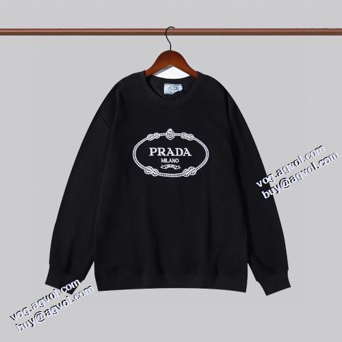 プラダブランドスーパーコピー 2021秋冬 抜群な楽チン感ある大定番 オシャレロゴパーカー プラダ PRADA プルオーバーパーカー 2色可選 ジップパーカー