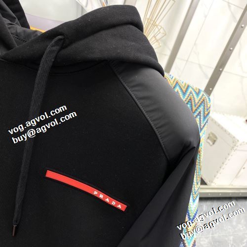 プラダ PRADA 2色可選 プラダコピー ブランド パーカー 2021秋冬 今買い◎得 ロゴパーカー 定番無地パーカー リブ付 ジップパーカー