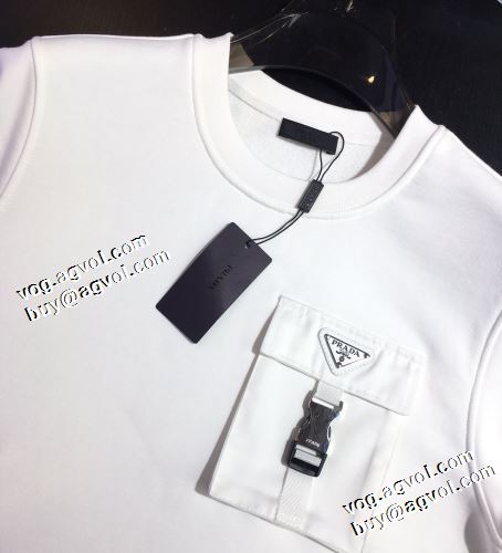 ランキング1位 2色可選 プラダコピーブランド 定番無地パーカー ジップパーカー 2021秋冬 プラダ PRADA プルオーバーパーカー