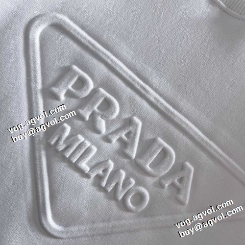 ビンテージ感ある ロゴパーカー 2021秋冬 プラダ PRADA 落ち着いた質感 プルオーバーパーカー 2色可選 プラダ偽物ブランド