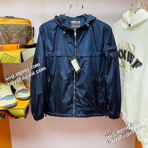 2021秋冬 プラダ PRADA 秋のお出かけに最適 プラダ偽物ブランド 2色可選 ジャケット フード付きコート 堪能できるコート