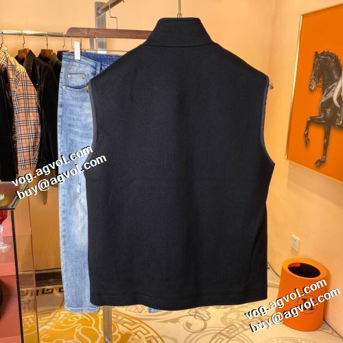 プラダブランドスーパーコピー 今買い◎得 ベスト 2021秋冬 シンプルなデザイン 適度な厚み プラダ PRADA 風合いの出る