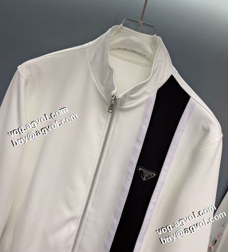 ジャージセット 2021秋冬 プラダブランド コピー プラダ PRADA もっとも高い人気を誇る ハリのある 2色可選 ちょうどいい丈感