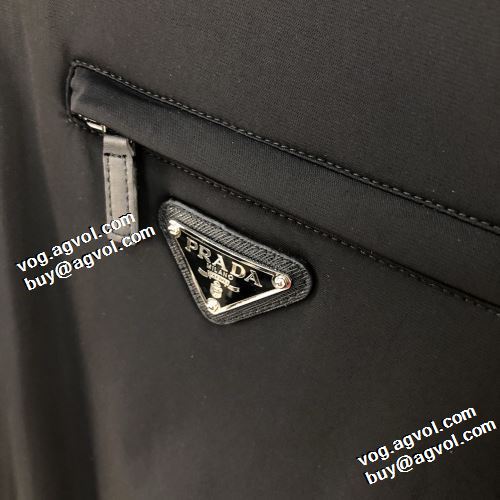 プラダスーパーコピー 堪能できるコート ジャケット 2021秋冬 人気ブランド プラダ PRADA ポケット付 フード付きコート 