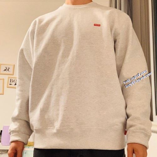 シュプリームコピー 大人気アイテム！入手困難 2021秋冬 シュプリーム SUPREME プルオーバーパーカー 3色可選 シンプルなデザイン オシャレロゴパーカー