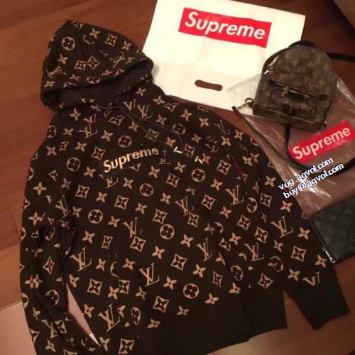 ロゴパーカー シュプリームスーパーコピー ポケットづき 2022新作 SUPREME パーカー 綺麗に決まるフォルム！男女兼用パーカー