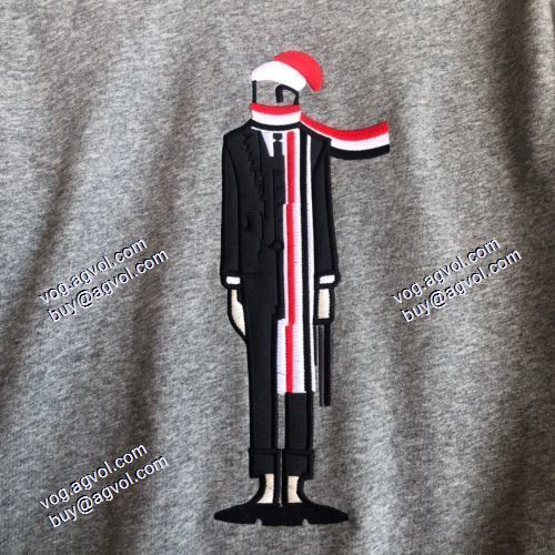 上質 トムブラウンコピー ブランド 2色可選 2021秋冬 トムブラウン THOM BROWNE プルオーバーパーカー デザイン性の高い おしゃれさ抜群パーカ