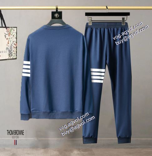 2021秋冬 トムブラウン シンプルなデザイン THOM BROWNE トムブラウンブランド 偽物 通販 超目玉 セットアップ上下 3色可選 風合いの出る 