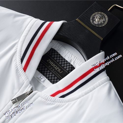 2色可選 ハーフコート トムブラウンブランドコピー 2021秋冬 トムブラウン THOM BROWNE 人気商品登場 ブルゾン 風合いの出る